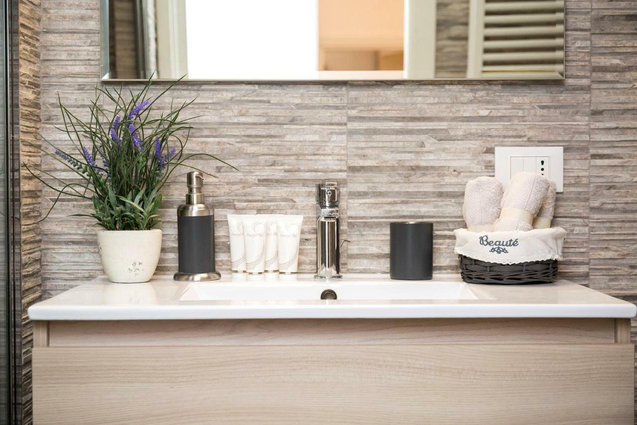 Boutique Domus Trastevere Bertani Rzym Zewnętrze zdjęcie